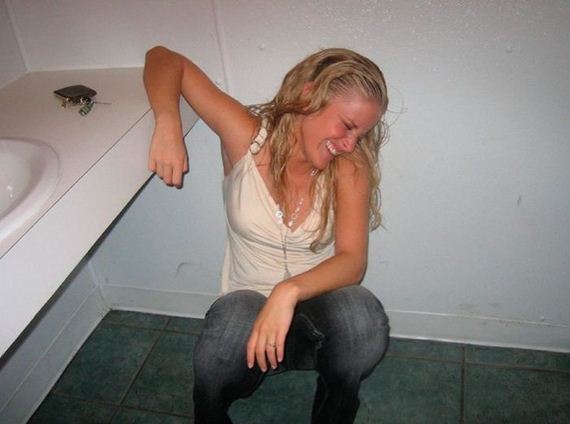 Drunk Girls Love Bathrooms